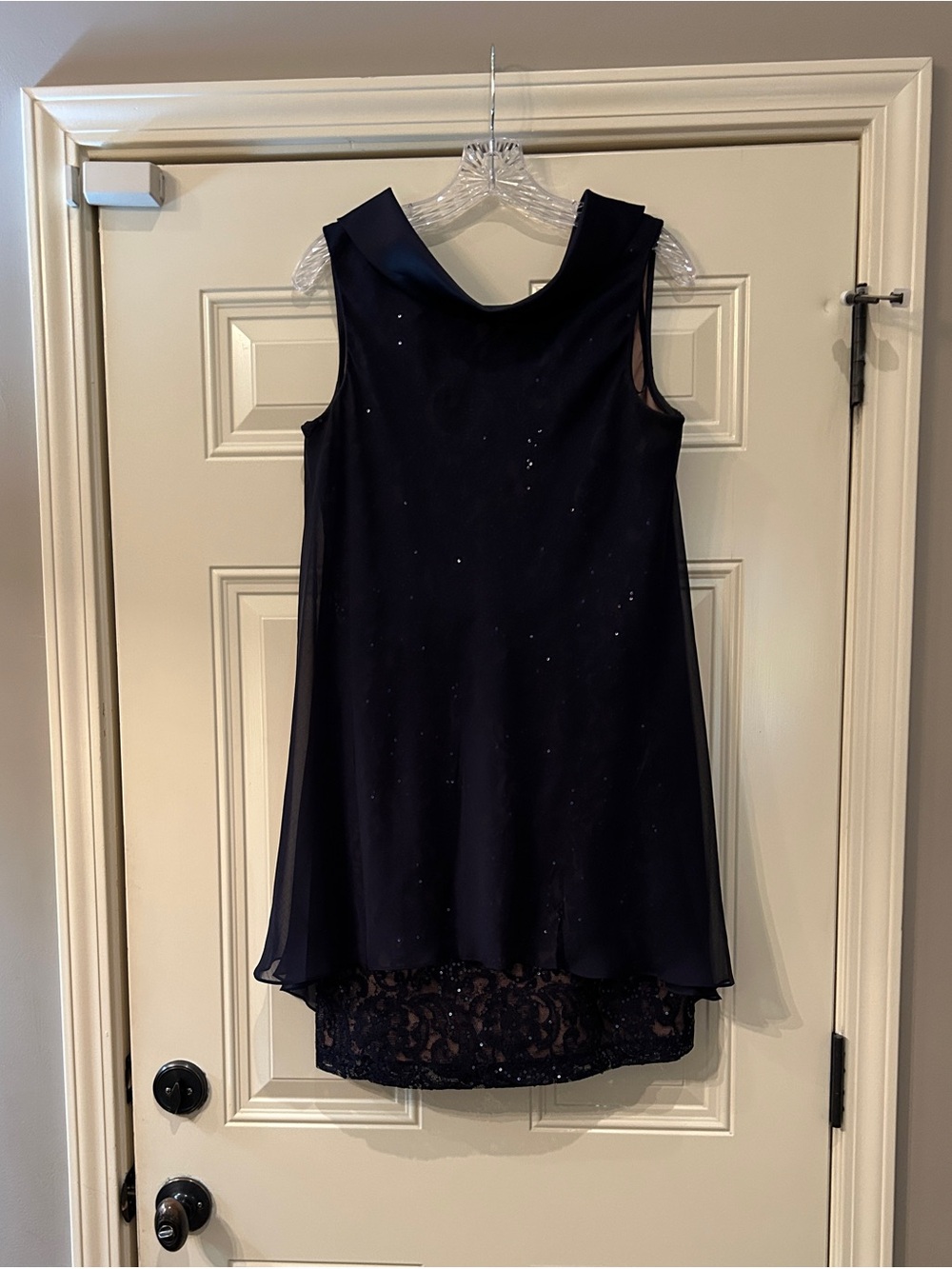 SLNY Navy and Blush Lined Cocktail Dress